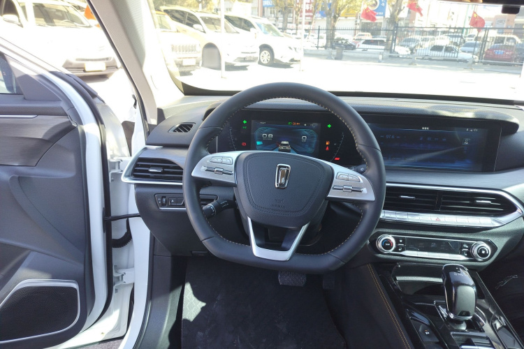 奔腾T77 2020款 PRO 280 TID 自动豪华型局部细节13