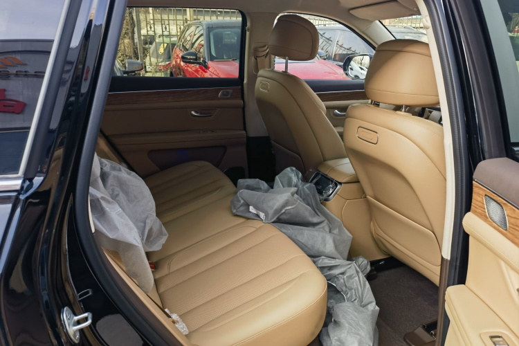 鸿蒙智行 问界M7 2024款 1.5T 智驾后驱Pro版 5座中控内饰7006