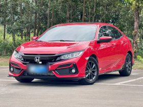 本田 思域 2021款 HATCHBACK 220TURBO CVT新锐控