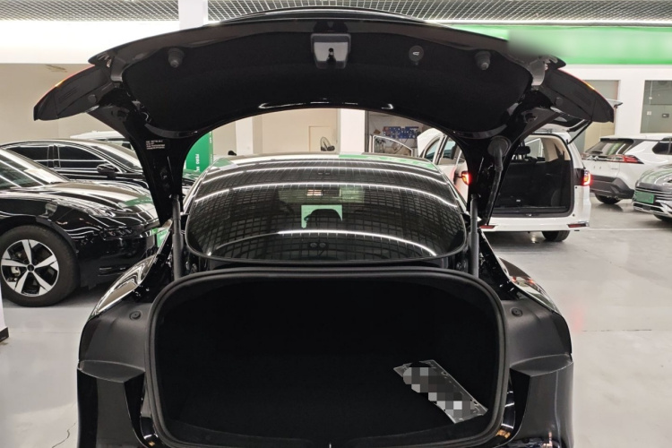 特斯拉 Model 3 2023款 长续航全轮驱动版局部细节23