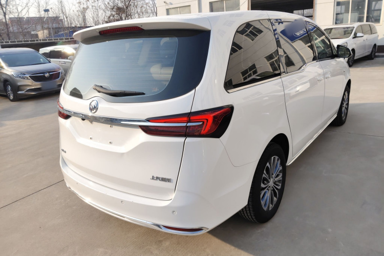 别克GL8 2023款 陆上公务舱 舒适型车身外观7