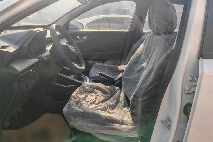 五菱汽车 五菱星驰 2022款 1.5L 手动自由型中控内饰7002