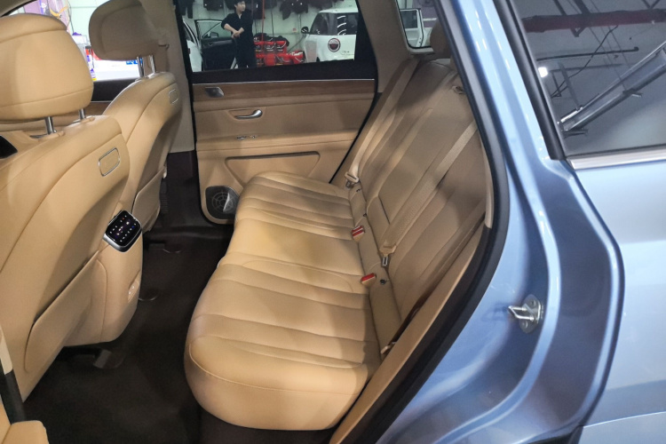 鸿蒙智行 问界M7 2024款 1.5T 四驱Plus版 5座中控内饰7001