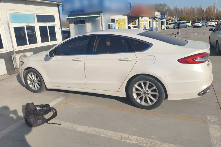 福特 蒙迪欧 2017款 改款 EcoBoost 180 时尚型车身外观6003