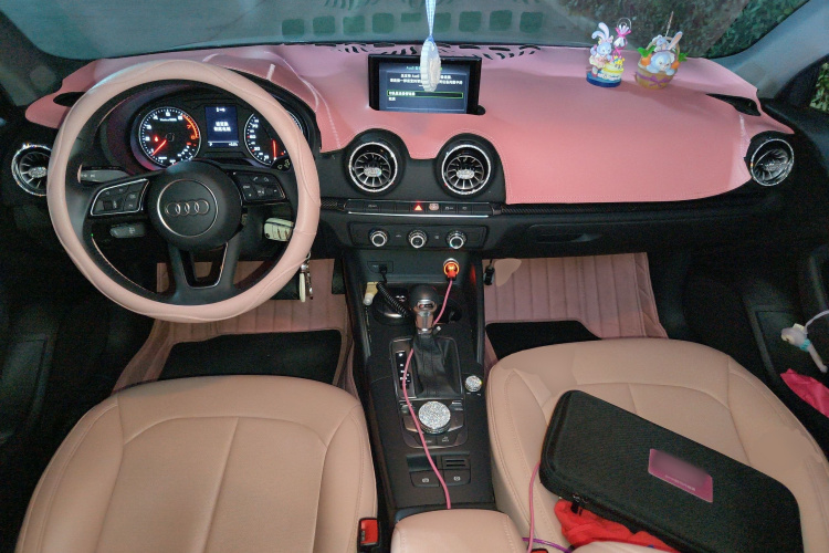 奥迪A3 2020款 Limousine 35 TFSI 进取型 国VI中控内饰12