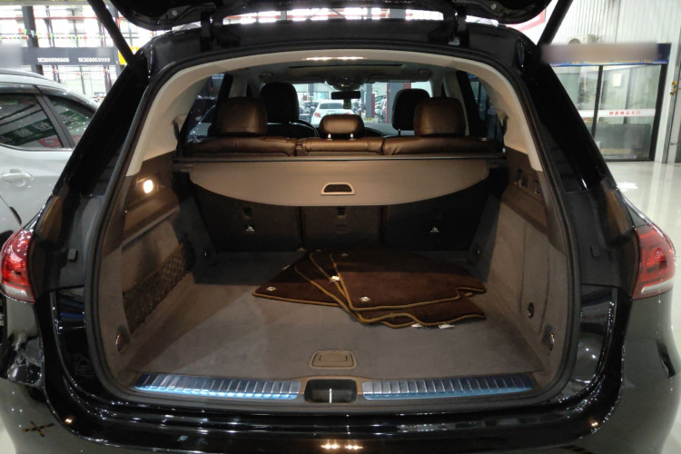 奔驰GLE 2020款 GLE 350 4MATIC 动感型局部细节23