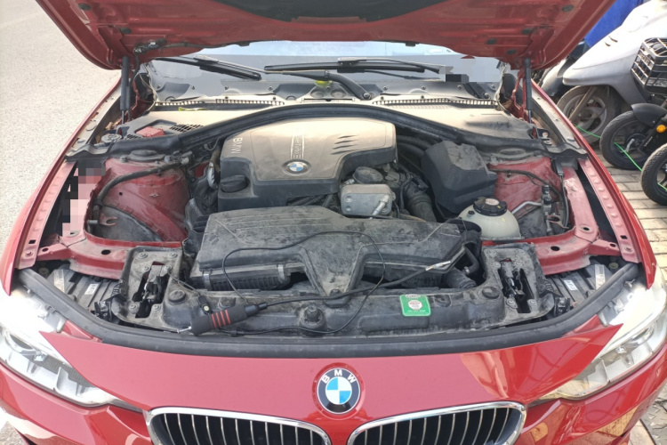 宝马3系 2014款 320Li 豪华设计套装局部细节24