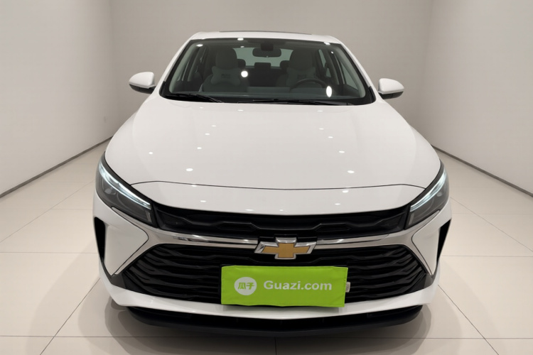 雪佛兰 科鲁泽 2024款 1.5L 双离合悦享版车身外观2