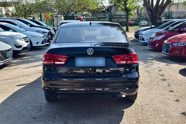 大众 桑塔纳 2015款 1.6L 手动风尚版车身外观6005