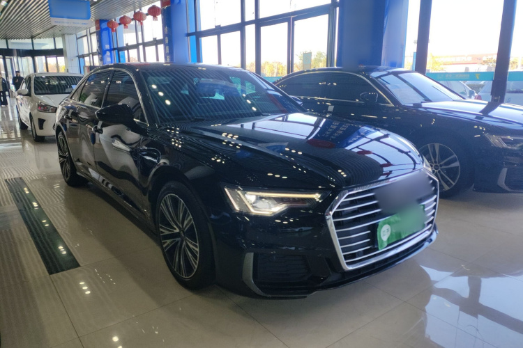 奥迪A6L 2021款 45 TFSI 臻选动感型车身外观3