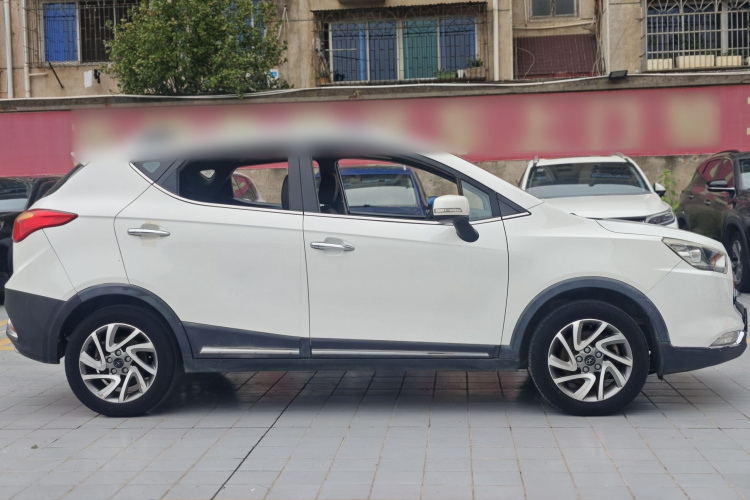 江汽集团 瑞风S3 2016款 1.5L CVT豪华智能型车身外观6003