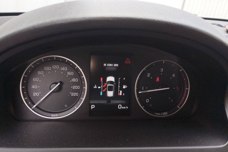 路虎 神行者2 2013款 2.2T SD4 SE柴油版局部细节14