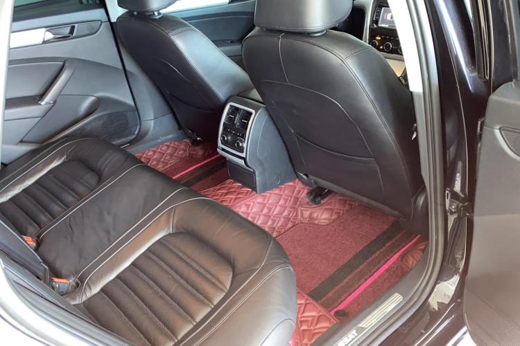 大众 帕萨特 2015款 1.8TSI DSG御尊版局部细节9002