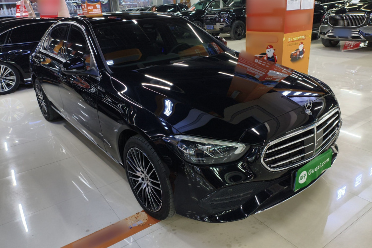 奔驰C级 2024款 改款 C 260 L车身外观3