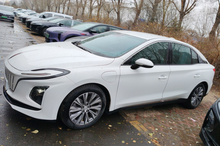 红旗E-QM5 2023款 620km PLUS车身外观6003