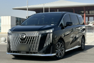 广汽传祺 传祺M8 2024款 大师系列 400T 至尊版