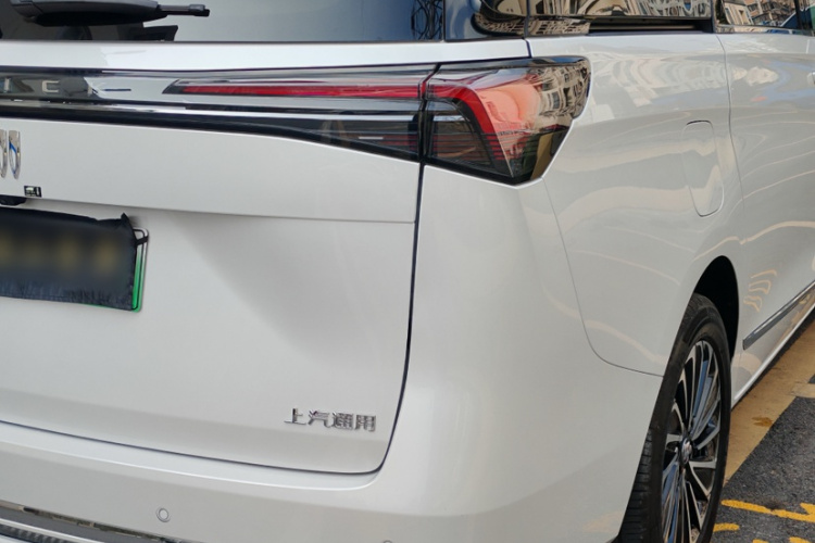 别克GL8新能源 2025款 陆尚 先享版 7座车身外观6003