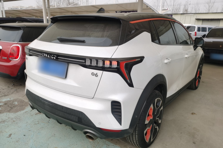 领克06 2021款 1.5T Shero粉色特别版车身外观7