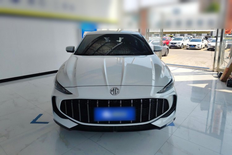 名爵 MG5 2025款 300TGI 全球旗舰版车身外观2