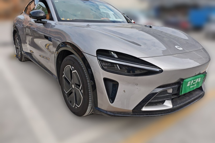 小米汽车 小米YU7 2025款 超长续航后驱版车身外观3