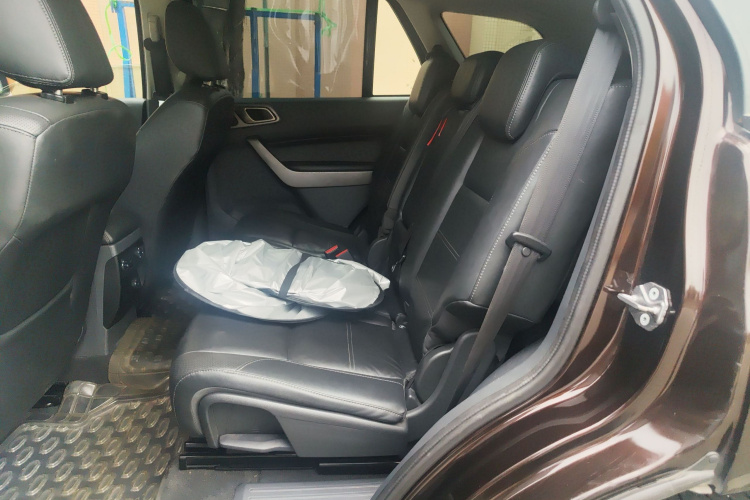 福特 撼路者 2016款 2.0T 汽油自动四驱豪华版中控内饰21