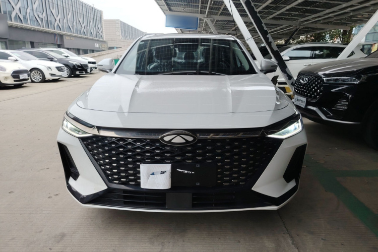 奇瑞 风云A8 2024款 127 驭风版车身外观2