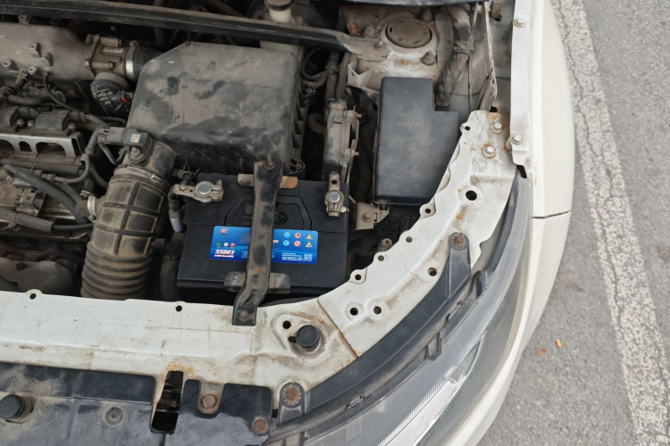 陆风X7 2015款 2.0T 全景尊贵版局部细节9007