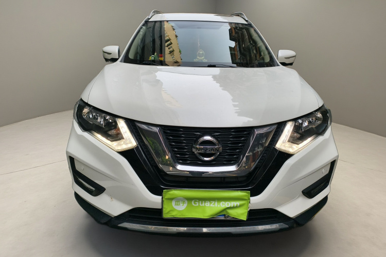 日产 奇骏 2017款 2.0L CVT舒适版 2WD车身外观2