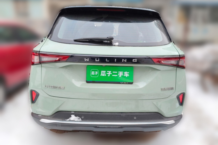 五菱汽车 五菱星辰 2021款 1.5T CVT星曜版车身外观6