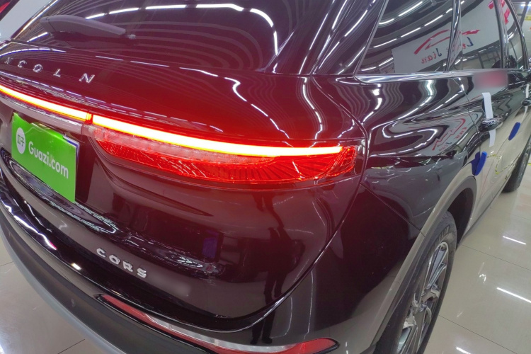 林肯 冒险家 2020款 2.0T 两驱尊享版车身外观9