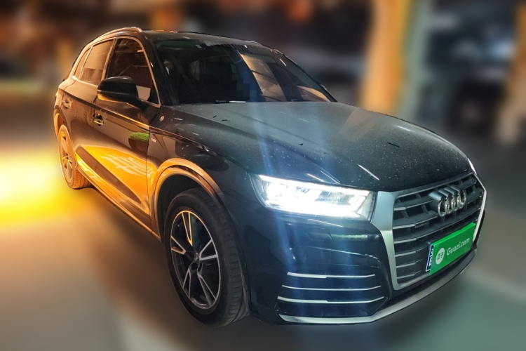 奥迪Q5L 2020款 改款 40 TFSI 荣享时尚型车身外观6002