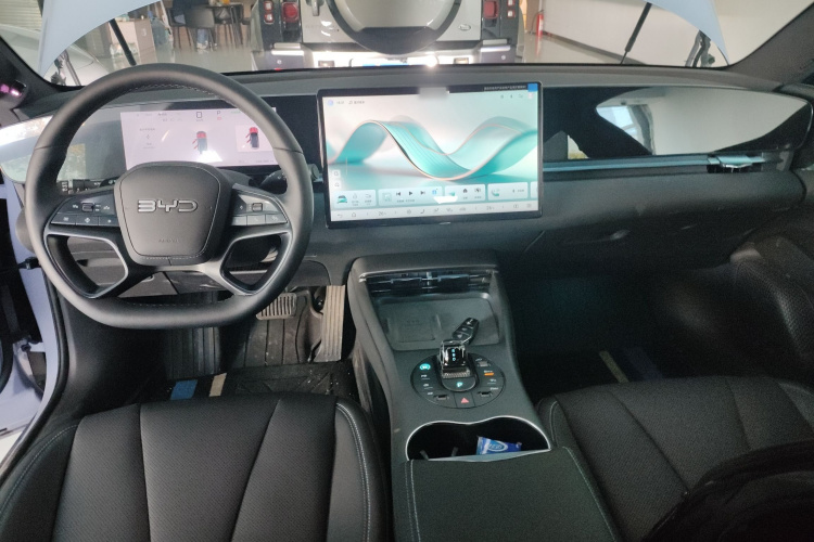比亚迪 海豹 2025款 650智航版中控内饰12