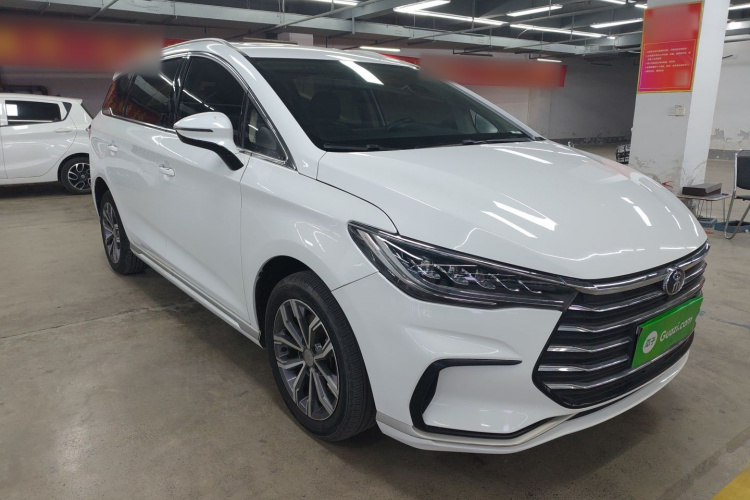 比亚迪 宋MAX 2021款 升级版 1.5T 自动豪华型 7座车身外观3