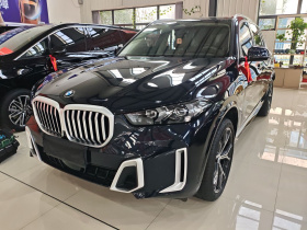 宝马X5 2023款 xDrive 30Li 尊享型M运动套装