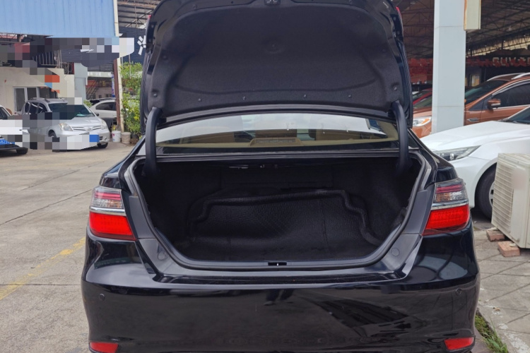 丰田 凯美瑞 2015款 双擎 2.5HG 豪华导航版局部细节23