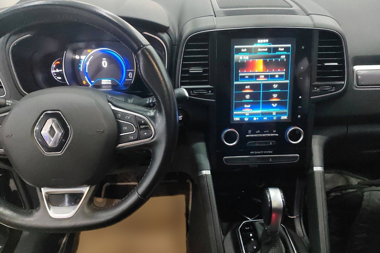 雷诺 科雷傲 2018款 2.0L 两驱豪华版中控内饰7002