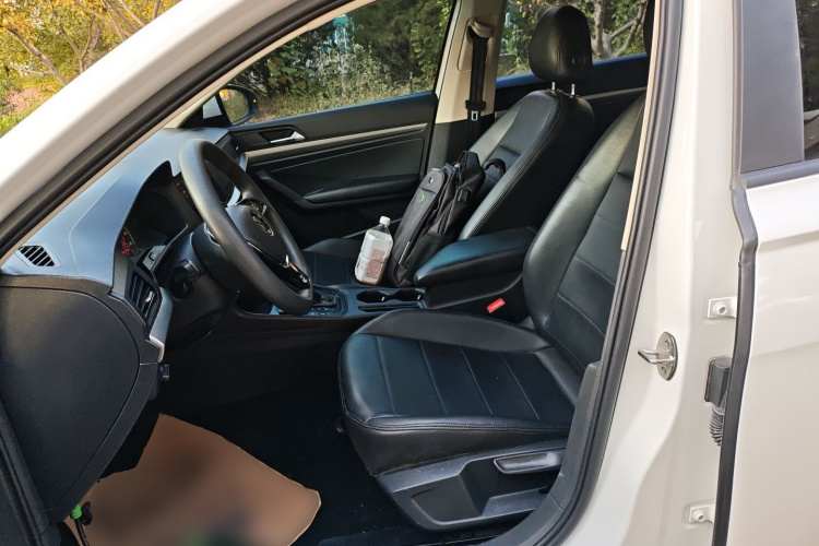 大众 朗逸 2021款 1.5L 自动风尚版局部细节19