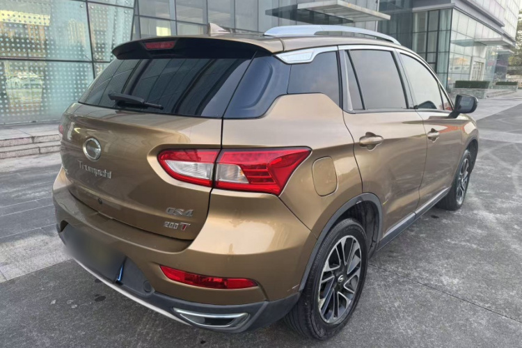 广汽传祺 传祺GS4 2015款 200T 手动豪华版车身外观6004