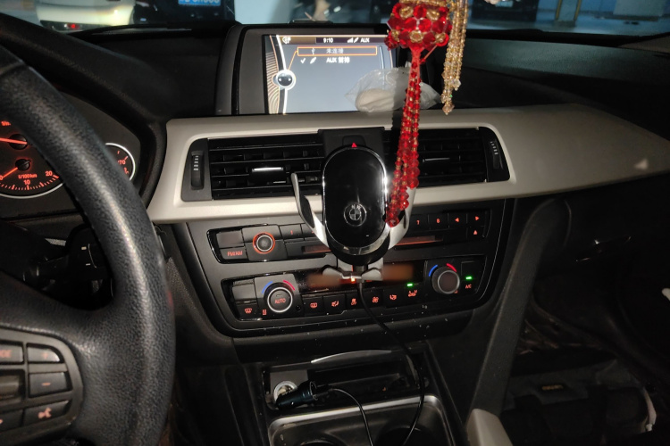 宝马3系 2014款 320Li 时尚型局部细节16