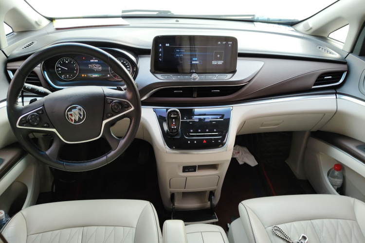 别克GL8 2021款 陆上公务舱 652T 智慧豪华型中控内饰12