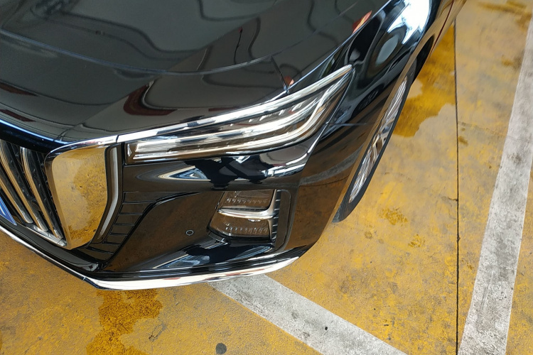 红旗H5 2023款 2.0T 自动智联旗畅版局部细节36