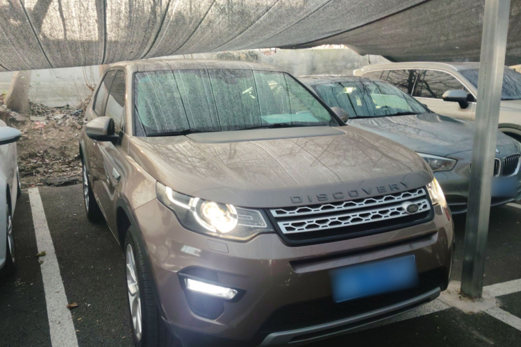 路虎 发现神行 2017款 2.0T HSE车身外观6002