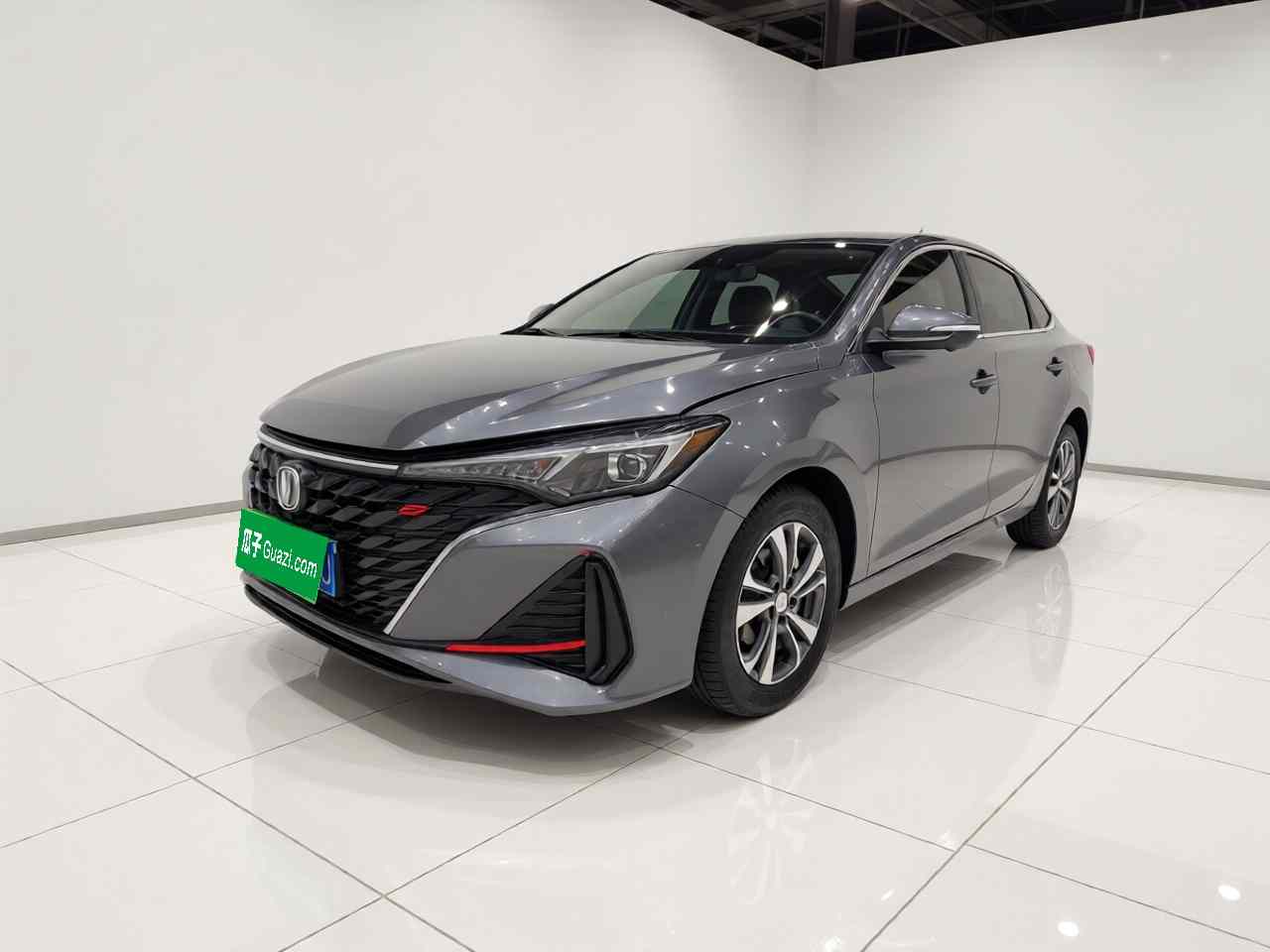 长安 逸动 2025款 PLUS 1.4T 双离合高能版(2)
