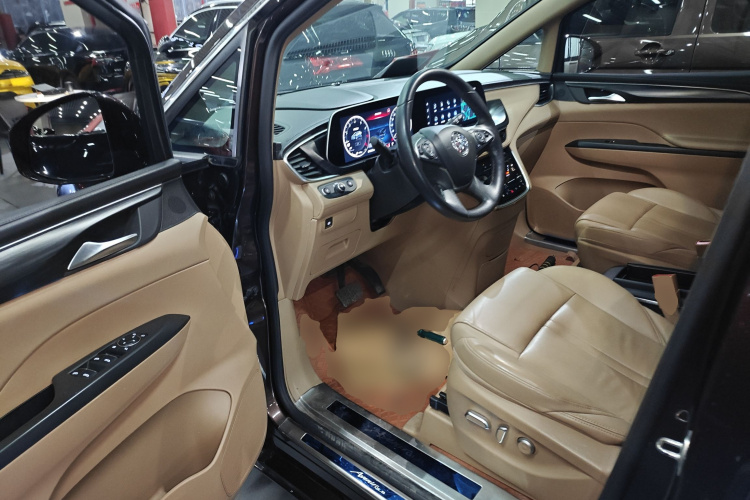 别克GL8 2020款 ES陆尊 653T 尊享型中控内饰20