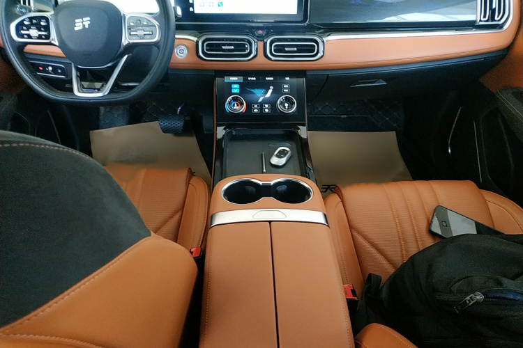 捷途山海L7 2024款 1.5T 120km  ULTRA 5座局部细节18