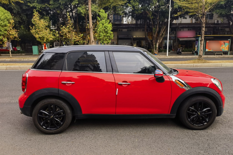 MINI Countryman 2011款 1.6L COOPER Fun车身外观6006