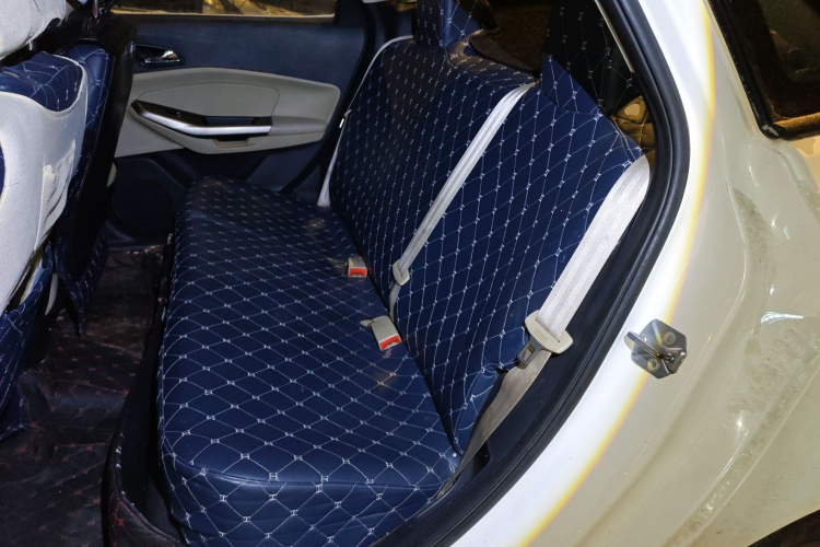 福特 福睿斯 2017款 改款 1.5L 自动舒适型中控内饰21