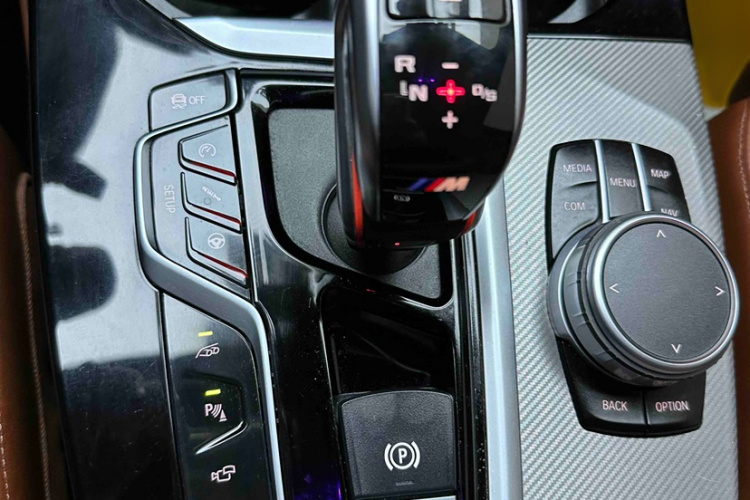 宝马X3 M 2021款 X3 M雷霆版中控内饰7006