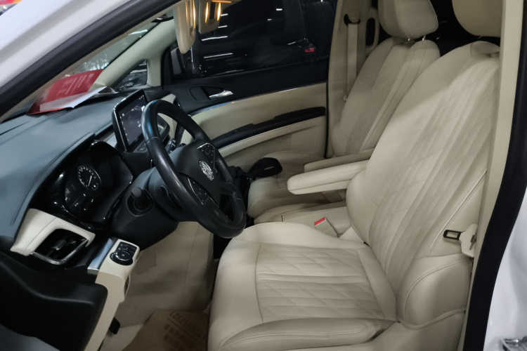 别克GL8 2023款 陆上公务舱 652T 豪华型局部细节19