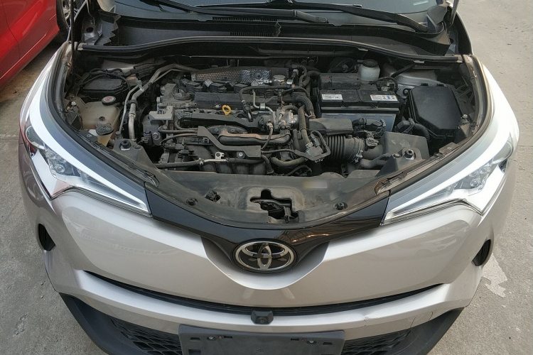 丰田C-HR 2020款 2.0L 领先版局部细节24